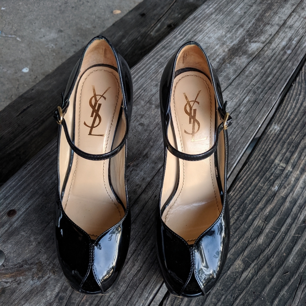 Yves Saint Laurent "Tribute Mary Jane" pumps - Picture 3 of 8